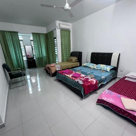 Villa Anas @ Kuantan Zimmer foto